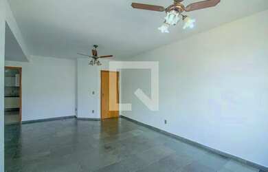 Imagem: O apartamento possui 3 Dormitórios, 3 Banheiros, 1 Vaga na