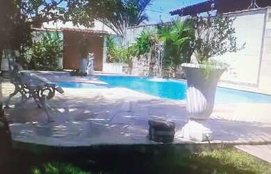 Imagem: A casa possui 5 Dormitórios, 5 Banheiros, 4 Vagas na garagem