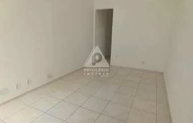 Imagem 2: Vista verde, no Leme. 60m² de Área, 2 Banheirose2 Dormitórios