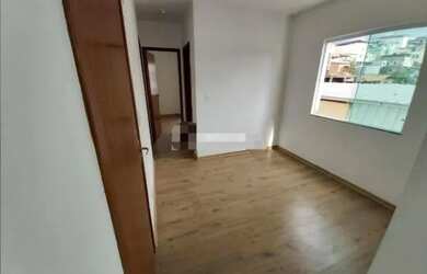 Imagem: O apartamento possui 2 Dormitórios, 1 Banheiro e está localizado