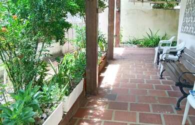 Imagem 3: Aluguel casa Stiep. Churrasqueira, Varanda, 70m² de Áreae1 Vaga na garagem