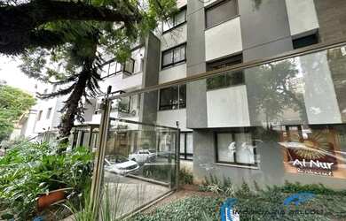 Imagem: O apartamento possui 2 Dormitórios, 2 Banheiros, 2 Vagas na