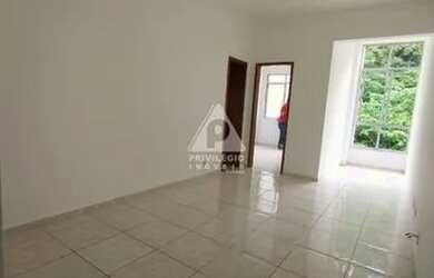 Imagem 4: Vista verde, no Leme. 60m² de Área, 2 Banheirose2 Dormitórios