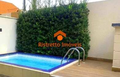 Imagem: A casa em condomínio possui 3 Dormitórios, 4 Banheiros, 2