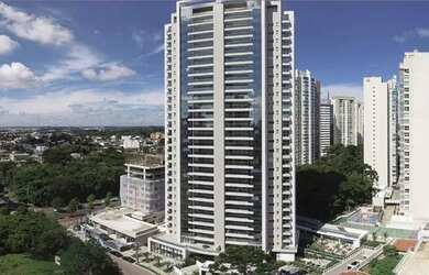 Imagem: O apartamento possui 4 Dormitórios, 1 Banheiro, 4 Vagas na