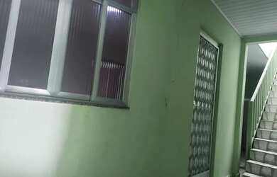 Imagem 1: Alugo uma casa. 1 Banheiroe2 Dormitórios