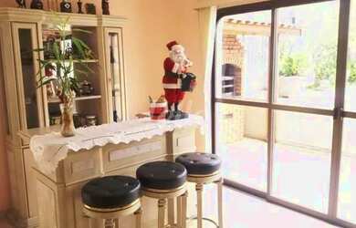 Imagem: O apartamento possui 4 Dormitórios, 3 Banheiros, 3 Vagas na