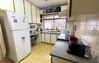 Imagem 15: Apartamentos em Atibaia. Guarda roupa, 227m² de Área, 3 Vagas na garageme4...