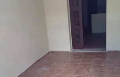 Imagem: A casa possui 3 Dormitórios, 1 Banheiro, 89m² de Área e