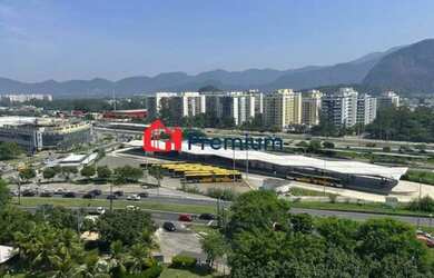 Imagem: O apartamento possui 2 Dormitórios, 3 Banheiros, 1 Vaga na