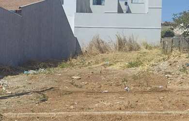 Imagem: O terreno possui 360m² de Área e está localizado em Jundiaí