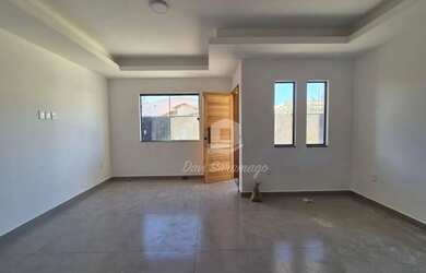 Imagem 10: Casa duplex a venda com excelente padrão de construção