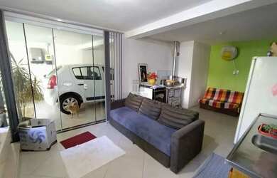 Imagem 2: Casa a venda em Pé de Platano