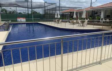 Imagem: A casa possui 4 Dormitórios, 3 Banheiros, 2 Vagas na garagem