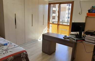 Imagem 11: Apartamento á venda com 3 quartos e uma suíte no Bairro Camobi em Santa...