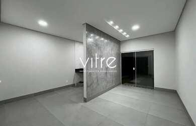 Imagem: A casa possui 2 Dormitórios, 2 Banheiros, 1 Vaga na garagem