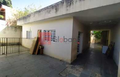 Imagem 5: Casa em Montes Claros, no bairro Cândida Câmara, à venda