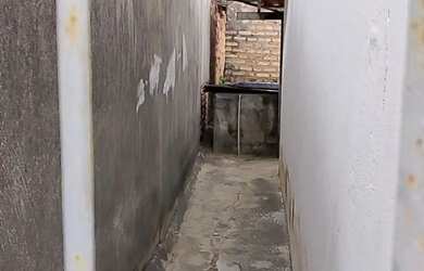 Imagem: A casa possui 2 Dormitórios, 1 Banheiro e está localizado