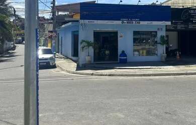 Imagem: O depósito possui 3 Vagas na garagem, 200m² de Área e está