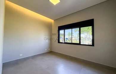 Imagem 3: Imóvel para aluguel possui 465 metros quadrados com 4 quartos