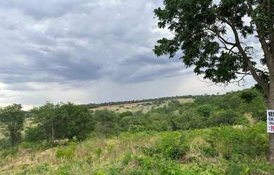 Imagem: O terreno possui 1.000m² de Área e está localizado em Jardim