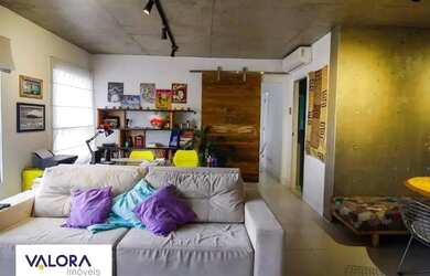 Imagem: O apartamento possui 1 Dormitório, 2 Banheiros, 1 Vaga na garagem