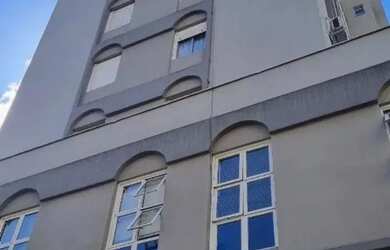 Imagem: O apartamento à venda possui 2 Dormitórios, 1 Banheiro, 1