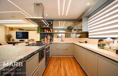 Imagem: O apartamento possui 3 Dormitórios, 5 Banheiros, 2 Vagas na