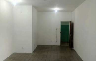 Imagem: O depósito possui 38m² de Área e está localizado em Centro