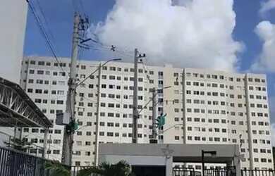 Imagem: O apartamento e possui 2 Dormitórios, Suítes, 1 Banheiro