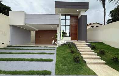 Imagem: A casa em condomínio possui 3 Dormitórios, 2 Banheiros, 3