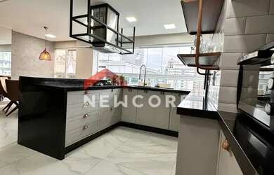 Imagem: O apartamento possui 3 Dormitórios, 4 Banheiros, 2 Vagas na