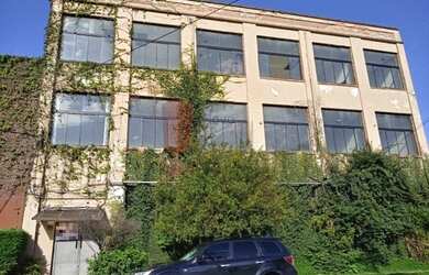 Imagem: O depósito possui 1000m² de Área e está localizado em Ipiranga