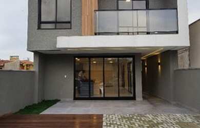 Imagem 1: Sobrado Alto Padrão com Piscina em Porto Fino