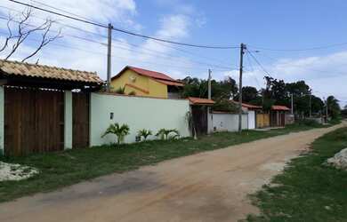 Imagem: A casa possui 2 Dormitórios, 1 Banheiro, 5 Vagas na garagem