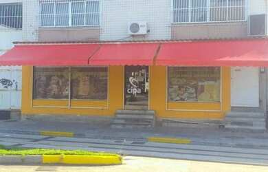 Imagem: O depósito possui 600m² de Área e está localizado em Santo