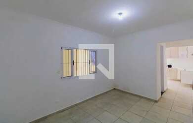 Imagem: A casa possui 2 Dormitórios, 1 Banheiro, 100m² de Área e