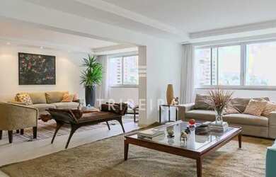 Imagem: O apartamento possui 5 Dormitórios, 5 Banheiros, 3 Vagas na