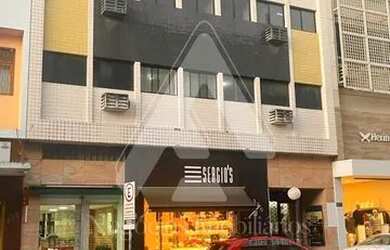 Imagem: O apartamento possui 1 Dormitório, 1 Banheiro, 42m² de Área