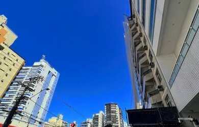 Imagem: O apartamento possui 2 Dormitórios, 1 Banheiro, 62m² de Área