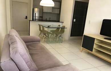 Imagem: O apartamento possui 1 Dormitório, 1 Banheiro, 1 Vaga na garagem