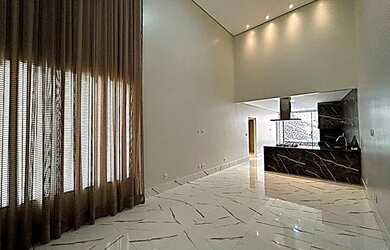 Imagem: A casa em condomínio possui 3 Dormitórios, 4 Banheiros, 4