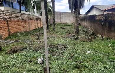 Imagem 2: Vendo terreno no Mapiri. 