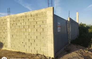 Imagem: O terreno possui 372m² de Área, Imóvel novo e está localizado