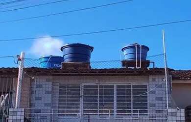 Imagem: A casa para alugar possui 2 Dormitórios, 1 Banheiro e 105m²