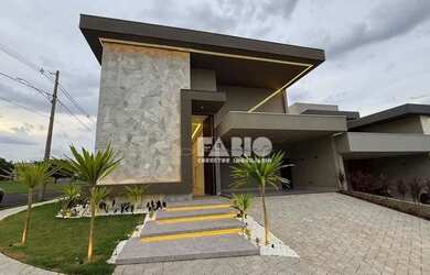 Imagem: A casa em condomínio possui 3 Dormitórios, 5 Banheiros, 4