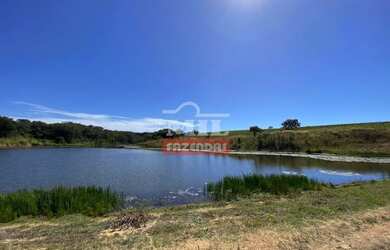 Imagem: A fazenda possui 500m² de Área e está localizado em Pires