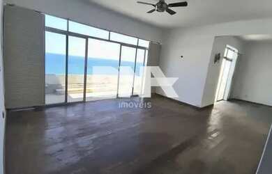 Imagem: O apartamento possui 3 Dormitórios, 2 Banheiros, 183m² de