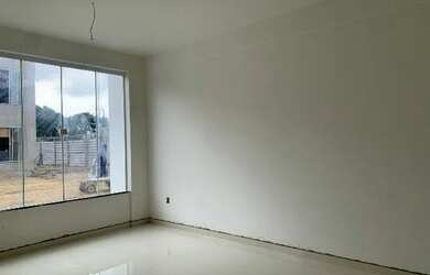 Imagem: A casa em condomínio possui 4 Dormitórios, 3 Banheiros e 2