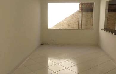 Imagem 3: CASA DE 3/4 COM UMA SUÍTE EM ABRANTES